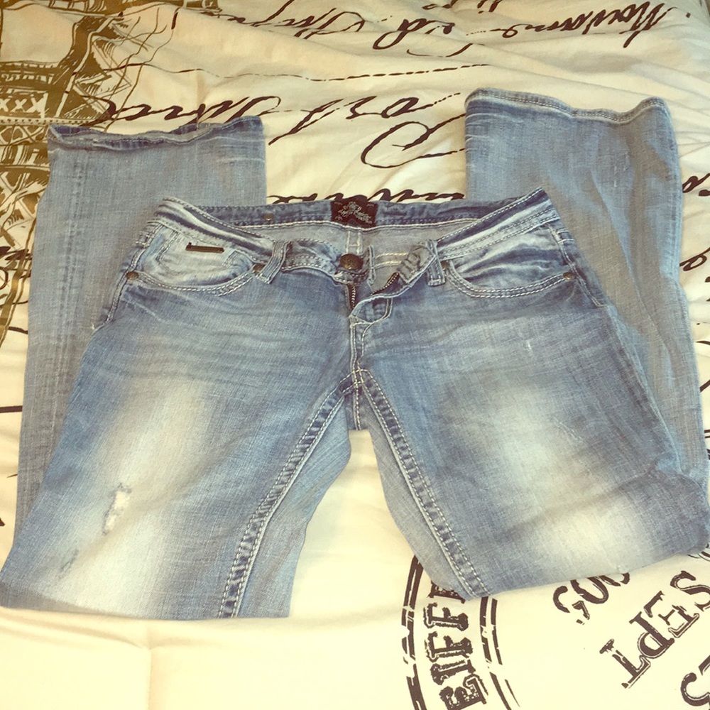 Express Jean with Back Pocket Detail
